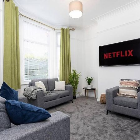 5 Double Bedrooms With Ensuites - Teesside House Tsac Redcar Εξωτερικό φωτογραφία