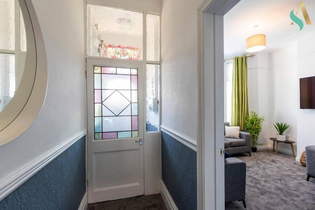 5 Double Bedrooms With Ensuites - Teesside House Tsac Redcar Εξωτερικό φωτογραφία