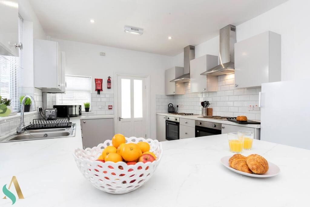 5 Double Bedrooms With Ensuites - Teesside House Tsac Redcar Εξωτερικό φωτογραφία