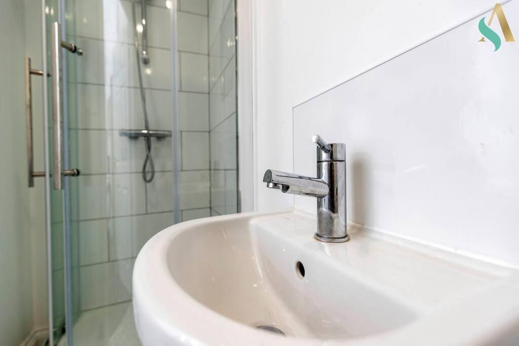 5 Double Bedrooms With Ensuites - Teesside House Tsac Redcar Εξωτερικό φωτογραφία